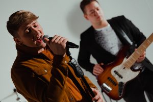 Marko Petaj, Pjevač Grupe Elixir