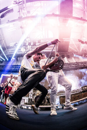 queen real tribute 3