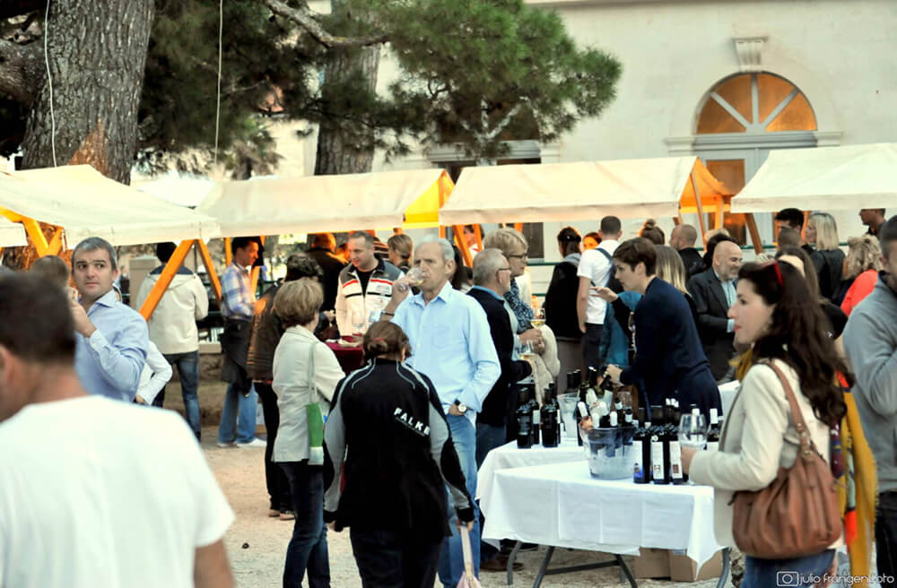 3 wine, olive & heritage festival 1